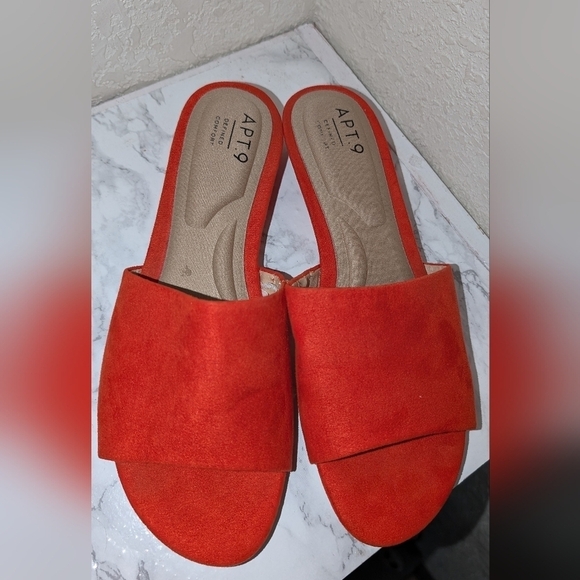 Apt.9 Bellus orange sandals - Picture 2 of 4